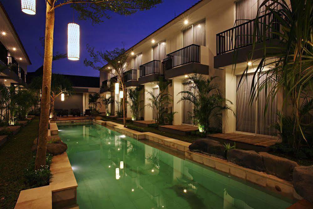 7 Bidadari Boutique Hotel Seminyak  Ngoại thất bức ảnh