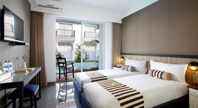 7 Bidadari Boutique Hotel Seminyak  Ngoại thất bức ảnh